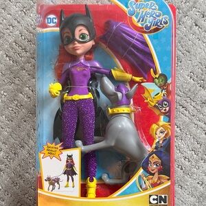 DC Super Hero Girls Batgirl & Ace Set - Purple and Yellow